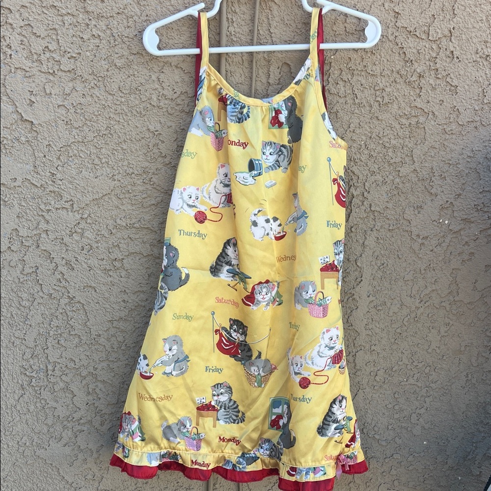 Nick & Nora Yellow Kids Pajamas Nightgown Kitty Cats Silky Days of The Week 4/5